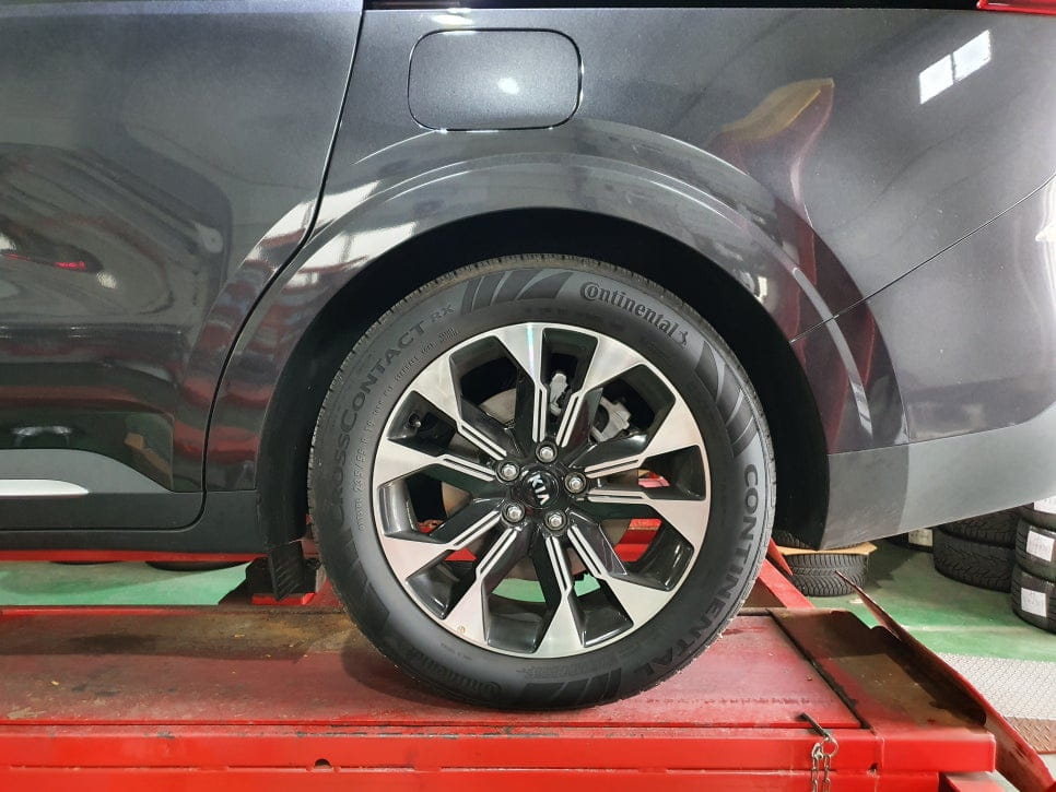 Carnival KA4_Bigfoot Rear 1inch lift