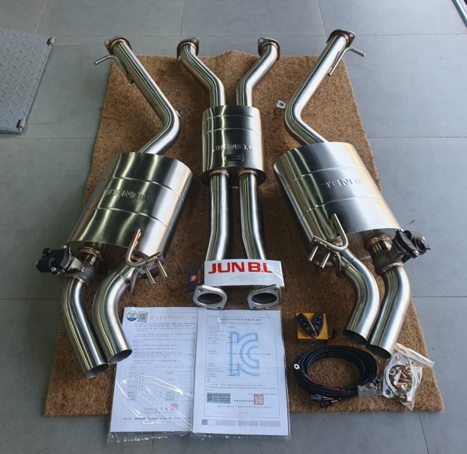 g70_exhaust