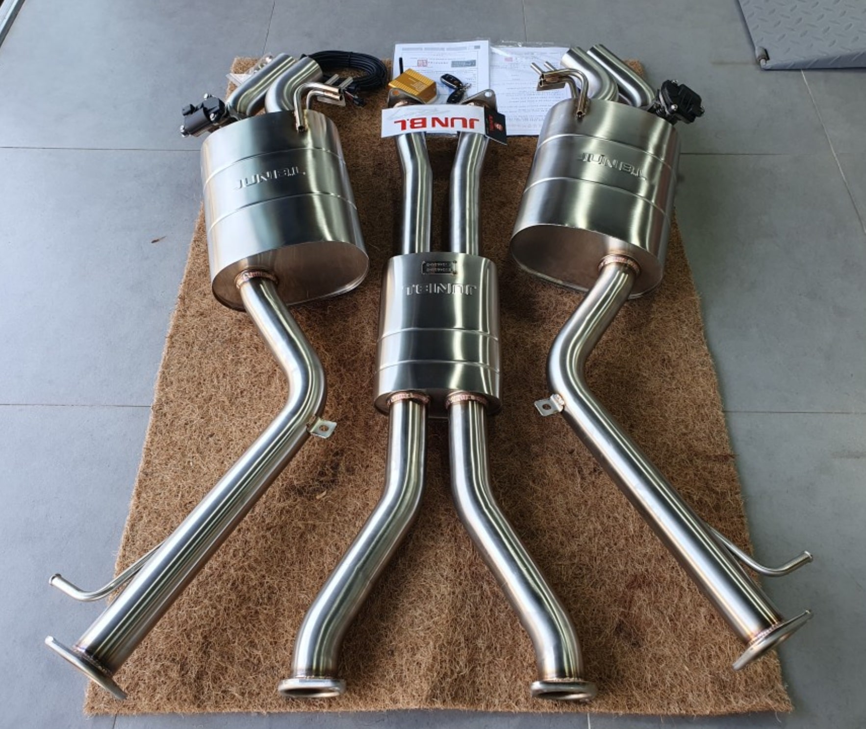 g70_exhaust