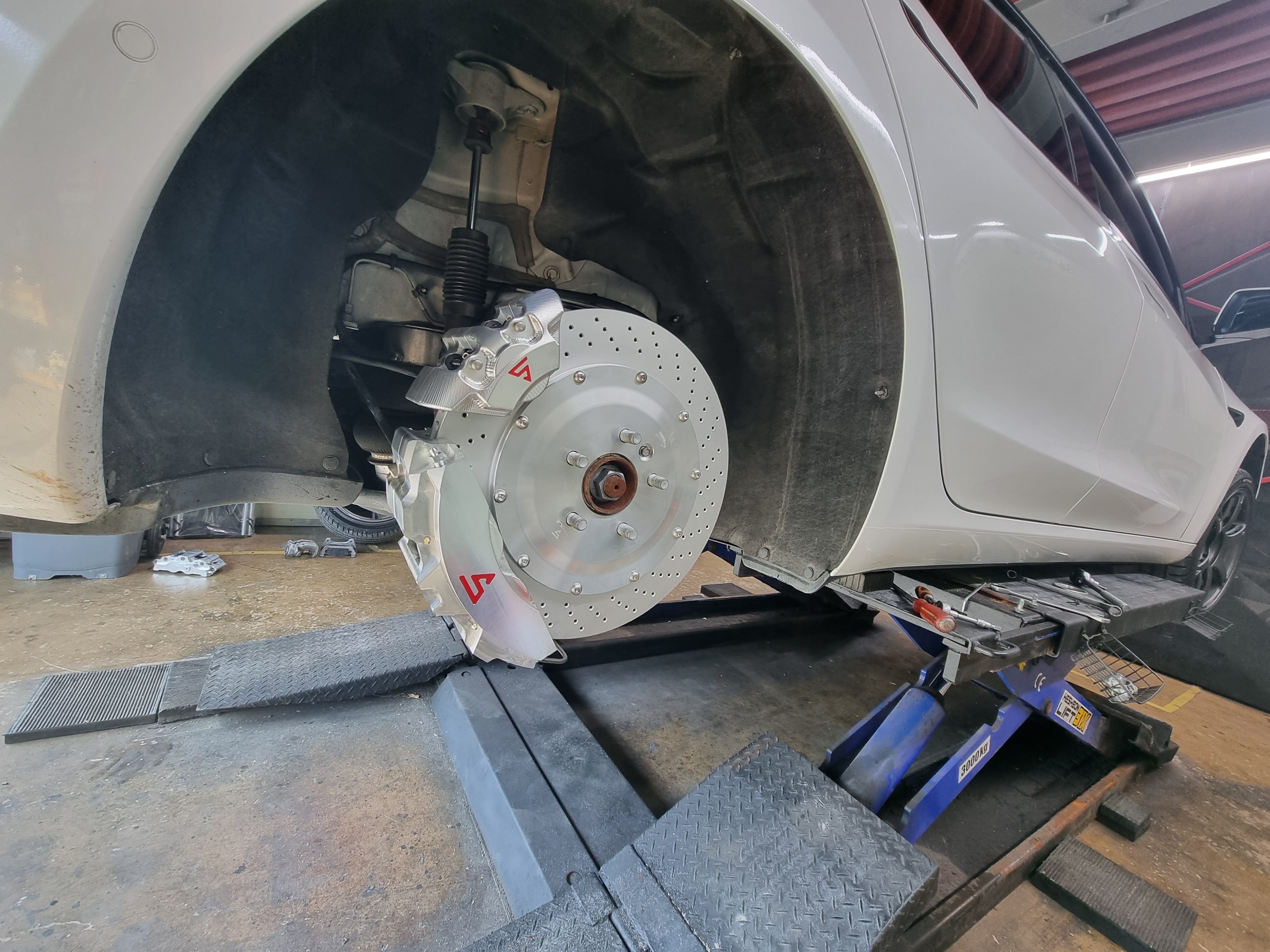 Tesla rear 4p epb installed