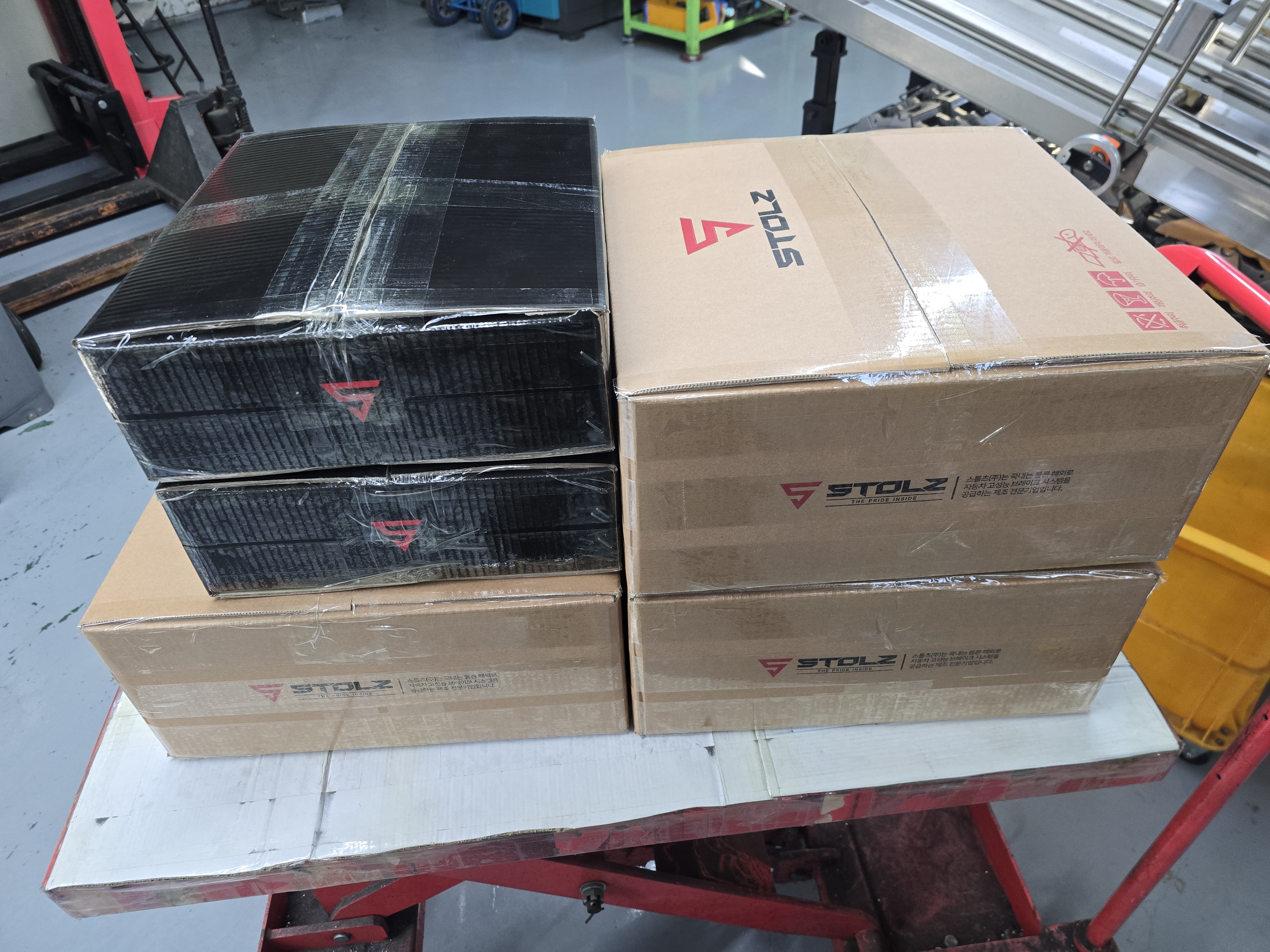 Stolz 5 boxes