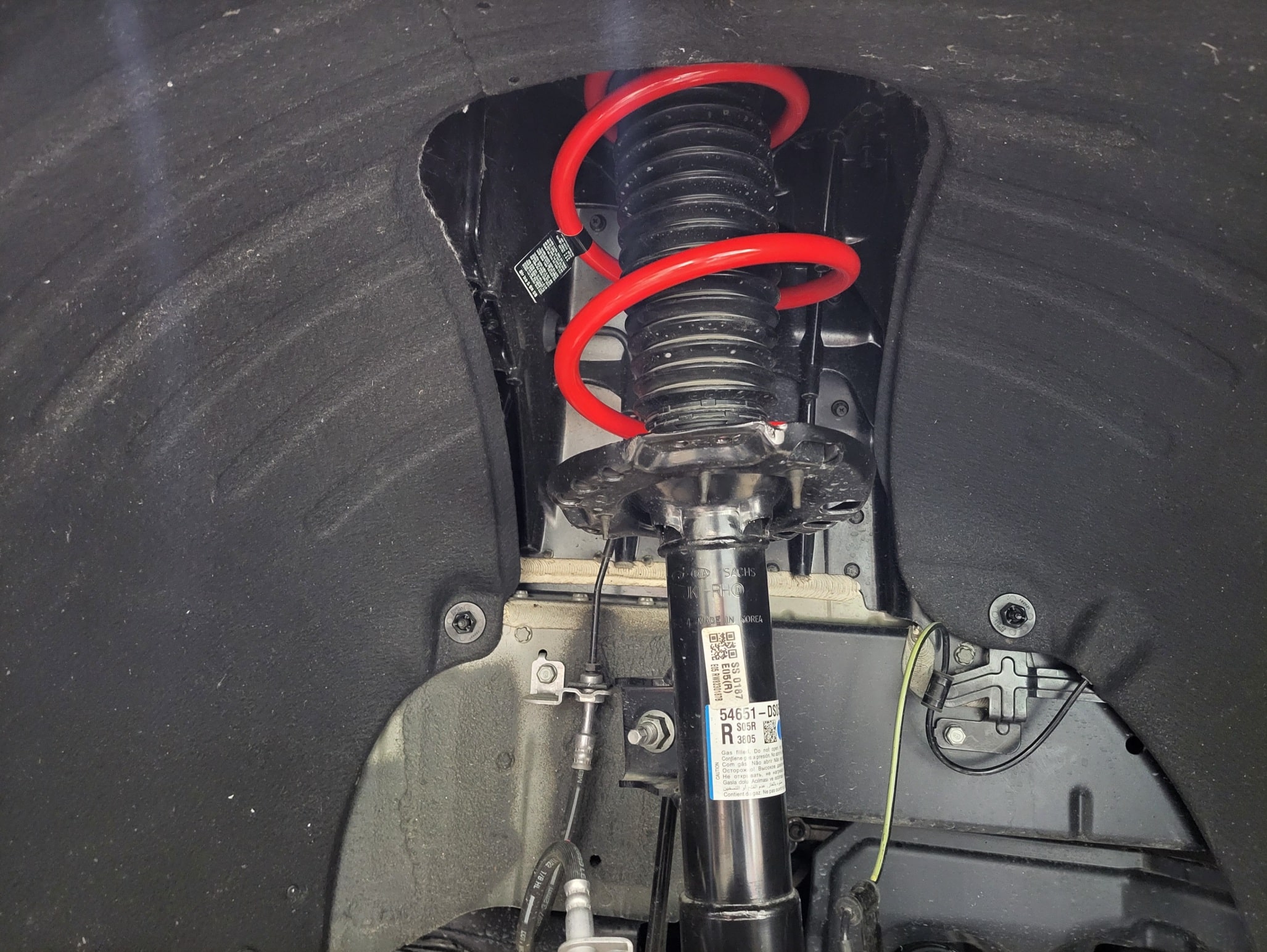 GV70 ELECTRIFIED OEM SPRING_FRONT
