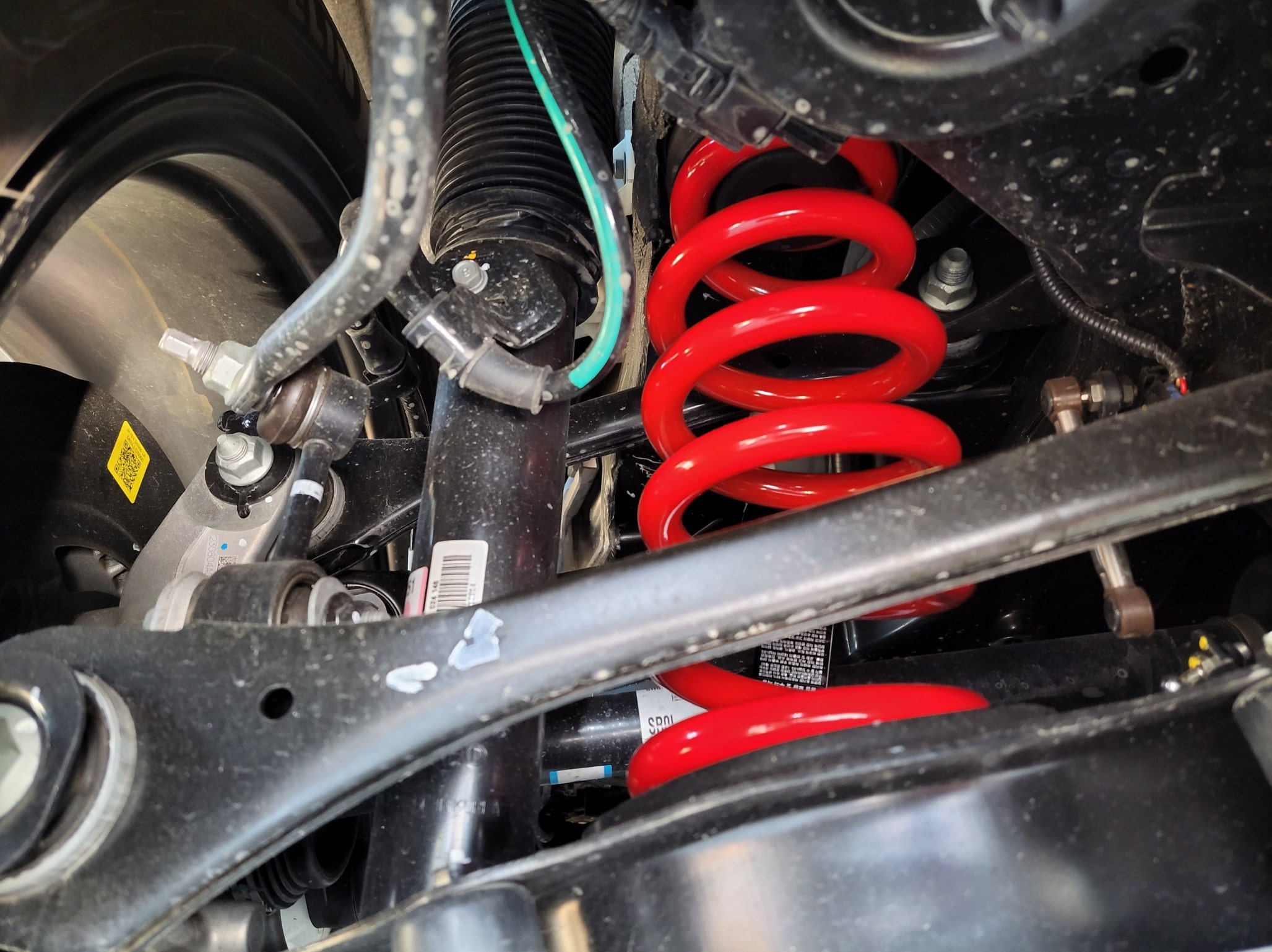 GV70 ELECTRIFIED OEM SPRING_REAR